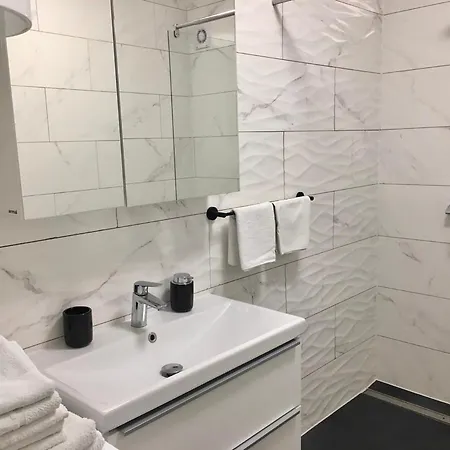 Apartment With Swimming Pool Murine, - 27509 *